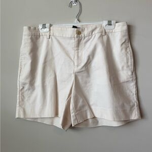 Lauren Ralph Lauren Off-White women’s chino shorts size 10